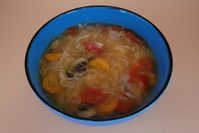 Imagen sobre el tema de la sopa ligera de chucrut.