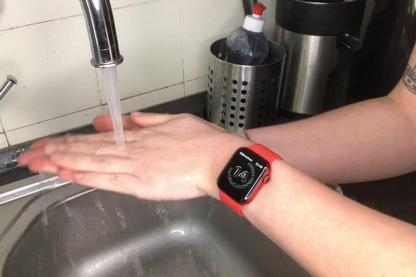 Apple Watch 6 cuenta los segundos al lavarse las manos