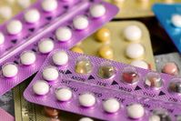 Imagen sobre el tema de los blister con píldoras anticonceptivas.